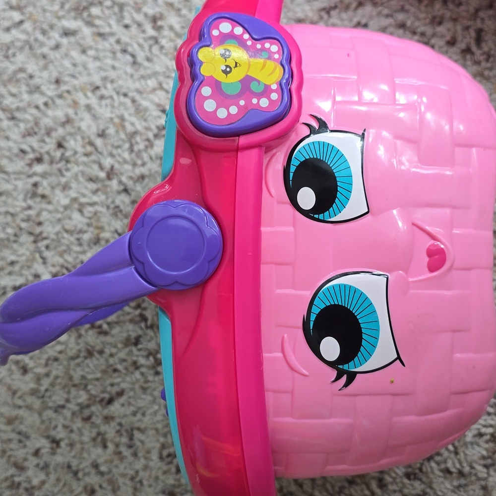 Leap Frog Picnic Basket
